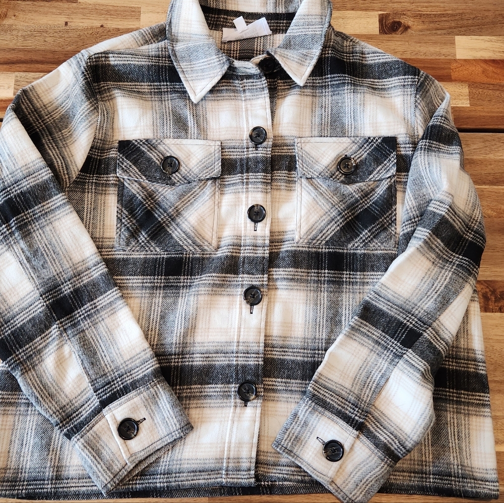 Shacket boxy flannel